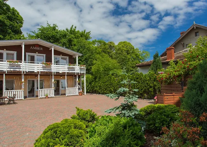 Pensión Amber - I & 3*