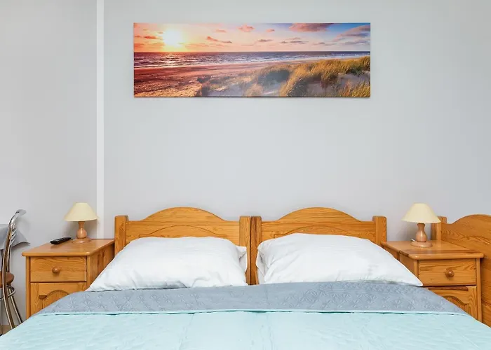 Pensión Amber - I & 3*