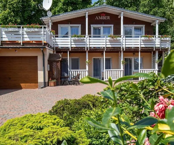 Pensión Amber - I &
