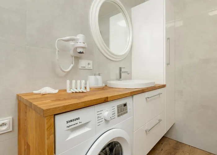 Amber - I & Pensión