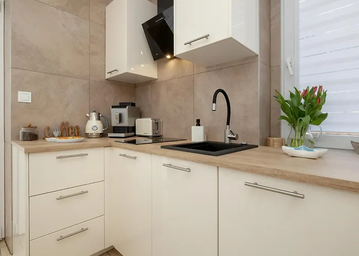 Pensión Amber - I & 3*